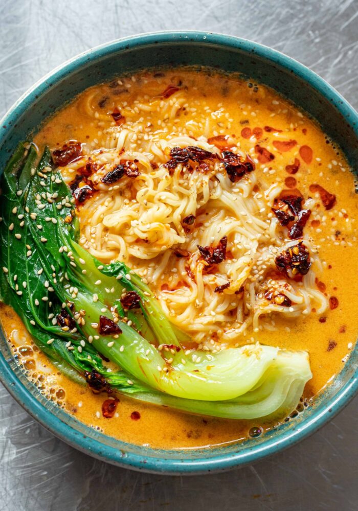 5 Ingredient Chilli Tahini Noodles
