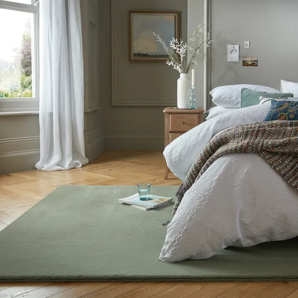 Dunelm – Supersoft Lush Rug – from £19.00