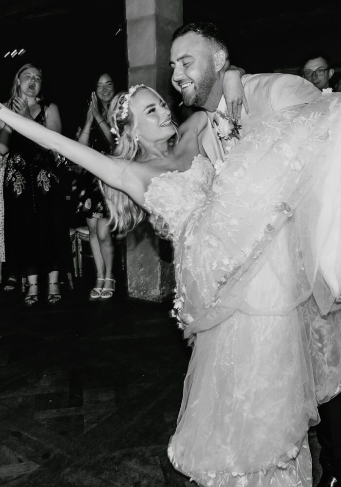 Do's and don'ts of wedding planning