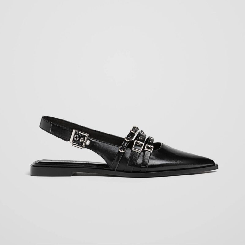 Stradivarius - Flat Strappy Shoes with Buckles - £35.99