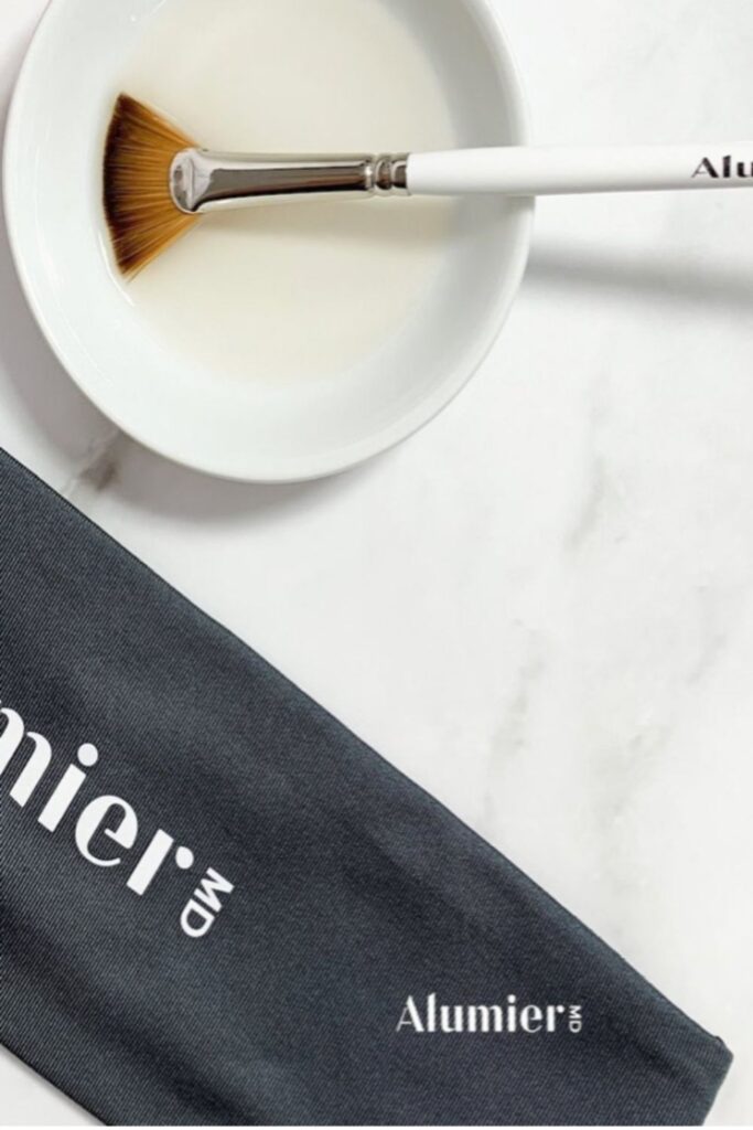 RT Aesthetics AlumierMD peel