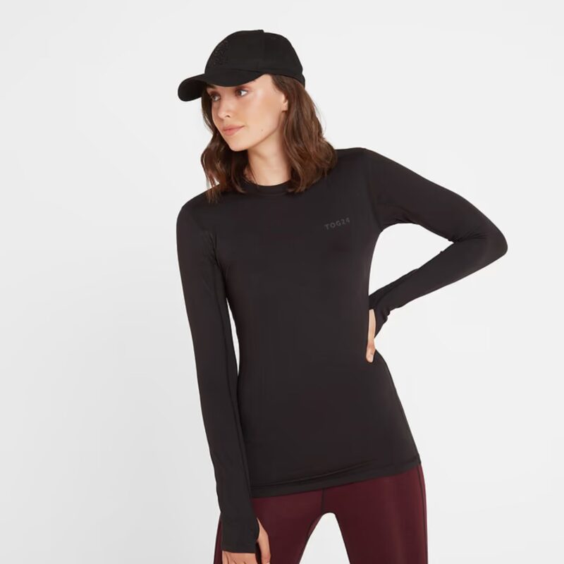 Tog 24 – Snowdon Base Layer Crew Neck - £22.00 (was £40.00) 