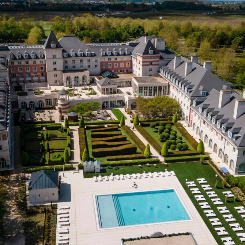 Dream Castle Hotel 