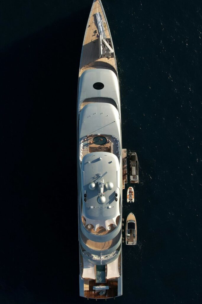 What it's really like to work on a superyacht below deck