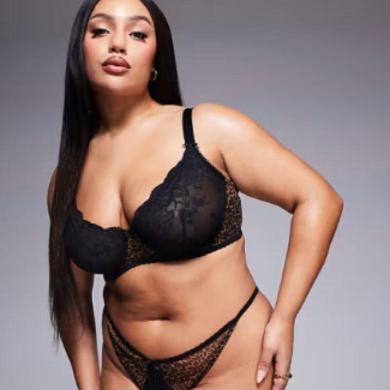 ASOS Design – Curve Naomi Lingerie - £22.00