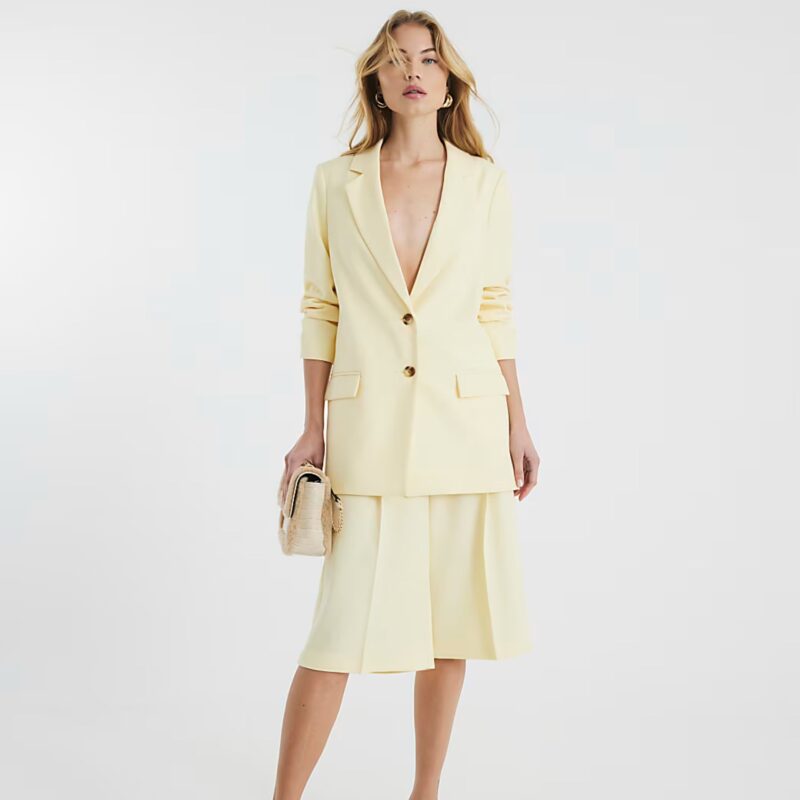 River Island – Yellow Tailored Bermuda Shorts - £29.0