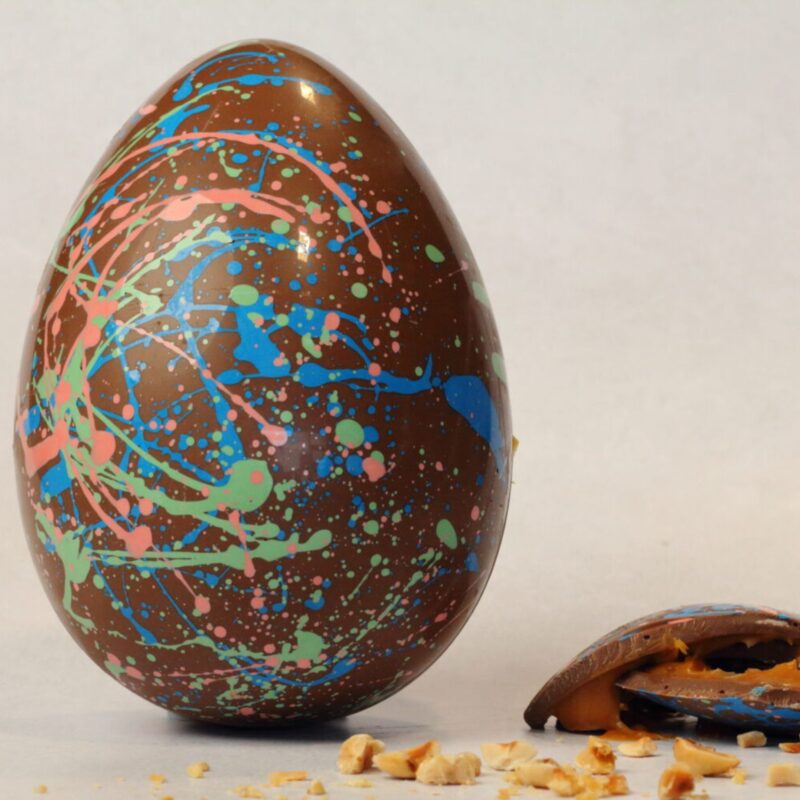 Studio 28 Patisserie – Easter Egg (3 flavours) - £36.00