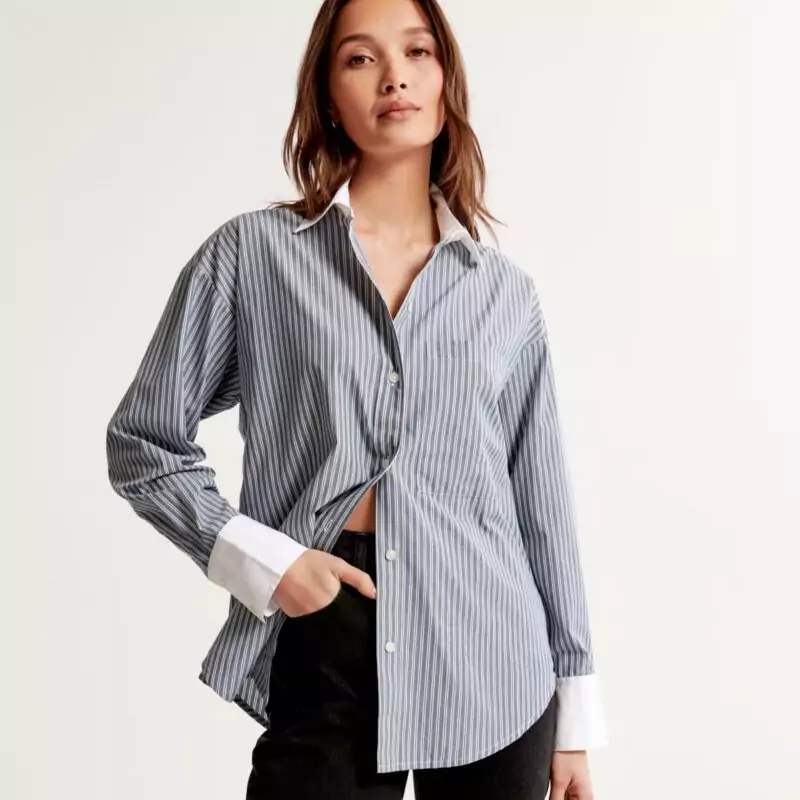 Abercrombie & Fitch – Oversized Poplin Shirt - £23.99