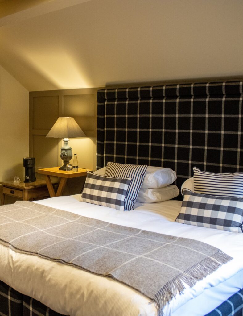 ASSHETON ARMS, DOWNHAM