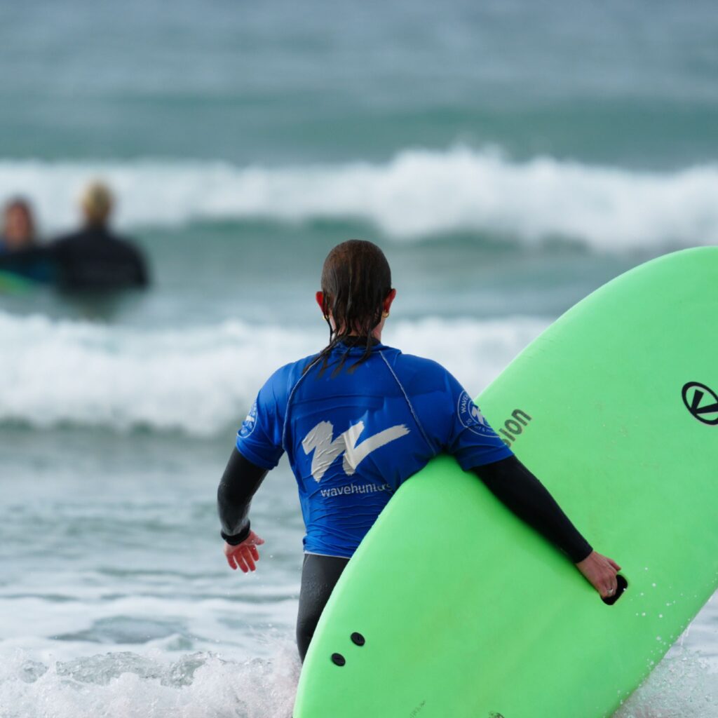 Wavehunters - Surfing in Cornwall