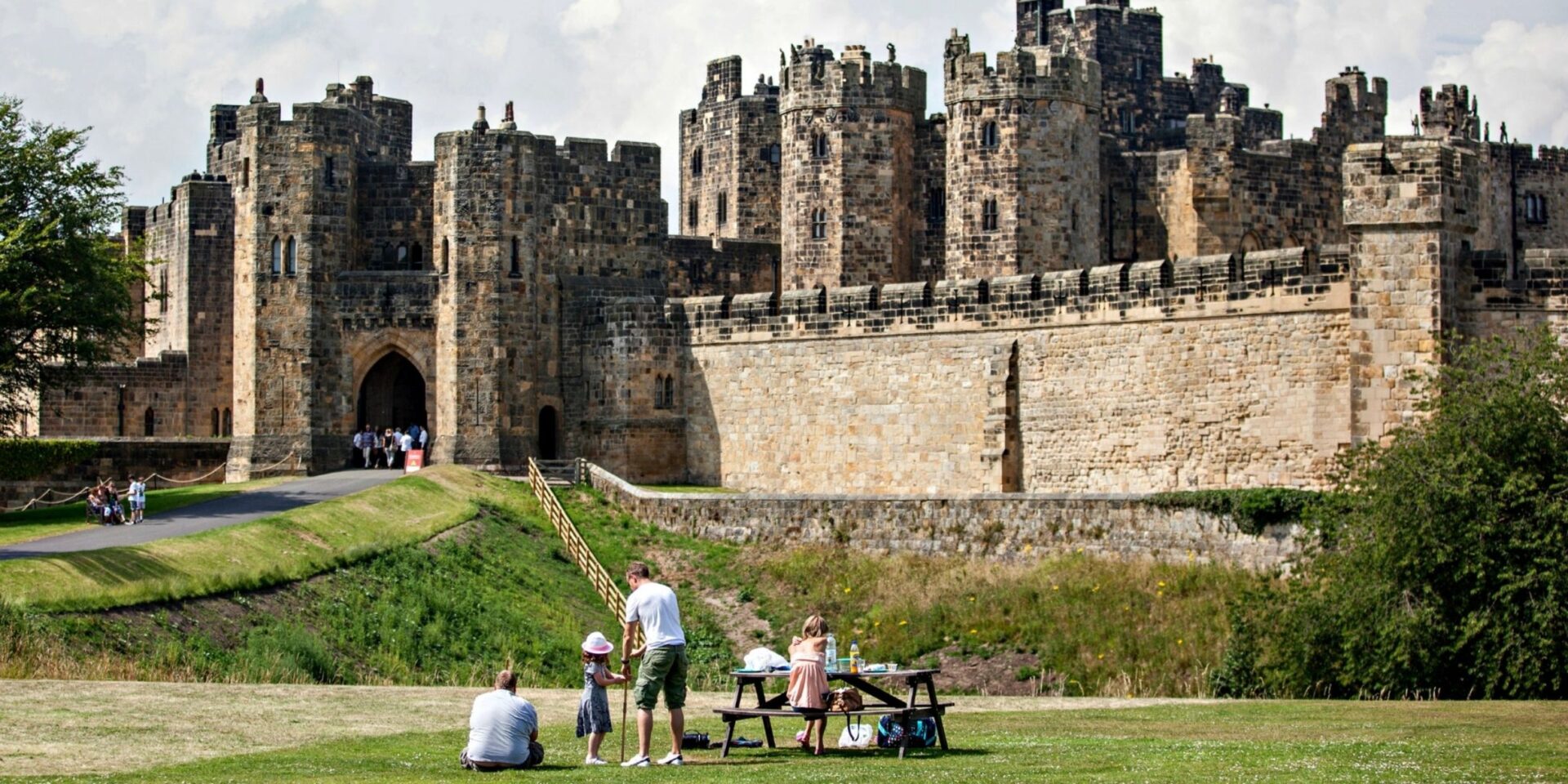 A day at Alnwick Castle: History and culture in Northumberland | High Life  North | Look Good, Feel Good, Work Hard, Play Hard, image size:1920x960
